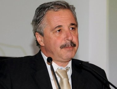 Ο Γ.Μανιάτης για την πρόσκληση του Ν.Αλιβιζάτου